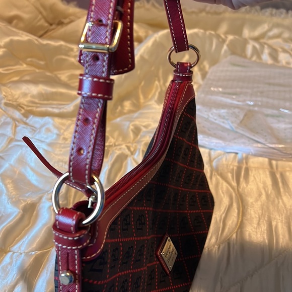 DOONEY & BOURKE Logo Fabric Hobo Bag w/ Silver Tone Hardward - Picture 2 of 12